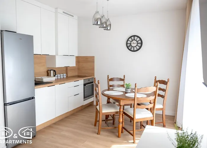 Pine Tree House 9 D&d