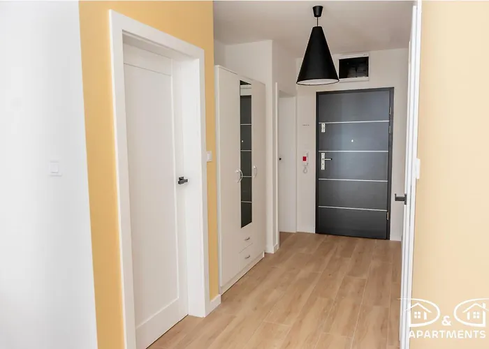 Pine Tree House 9 D&d * Międzywodzie